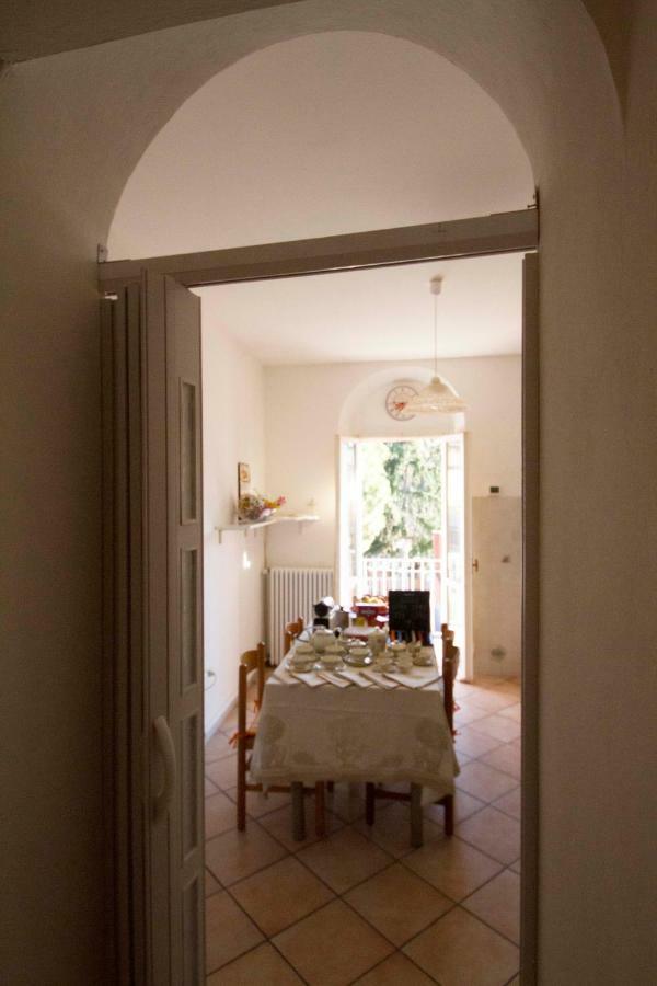 Bed & Breakfast Porta Santi Чезена Экстерьер фото